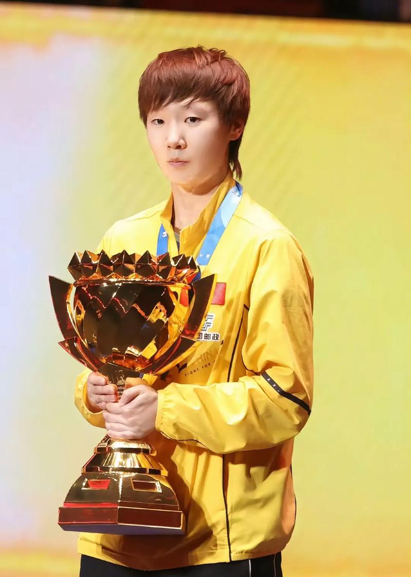 Khách Sạn Quanh đây